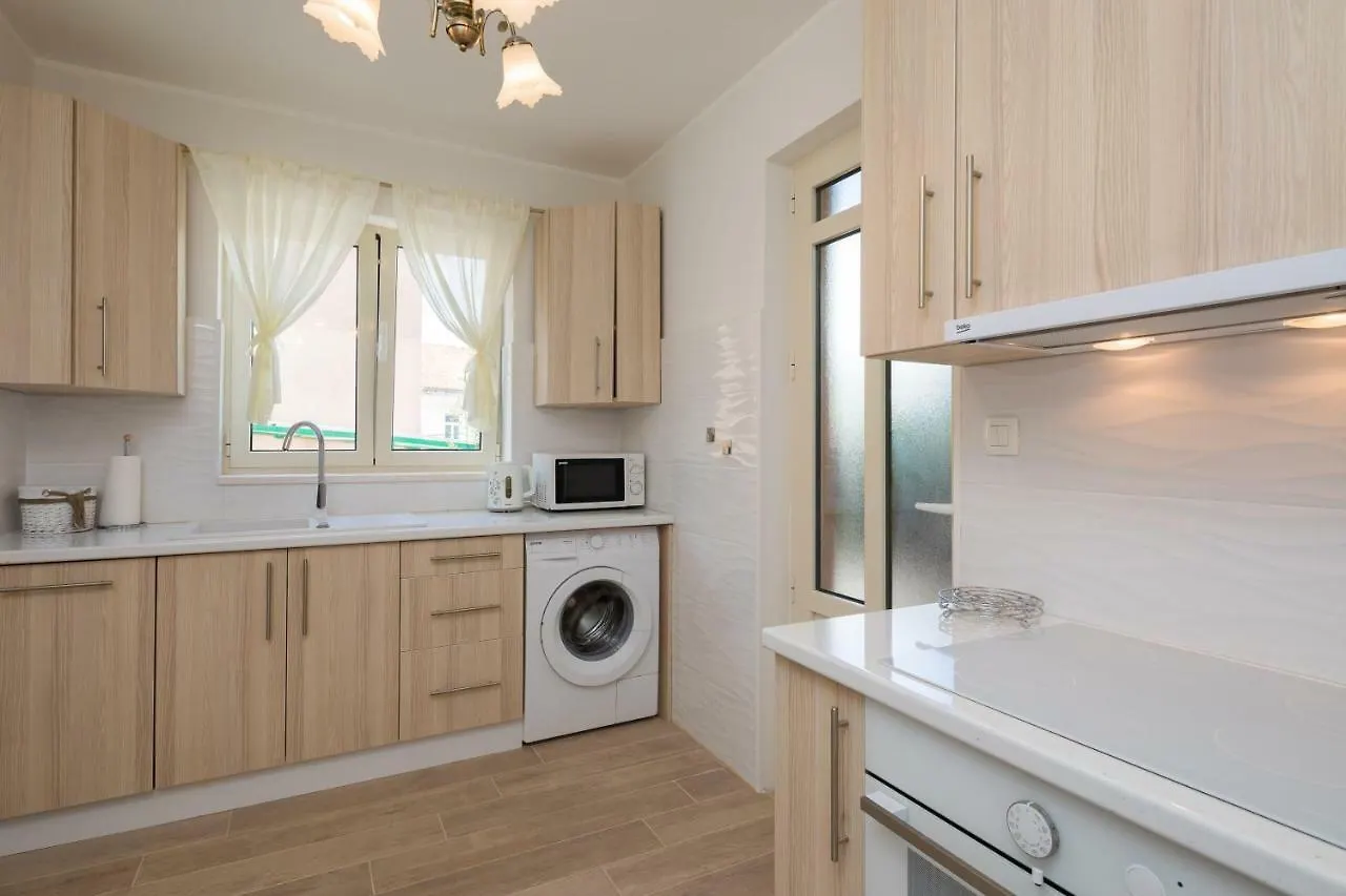 Apartment Apartmani Oaza Trogir Croatia