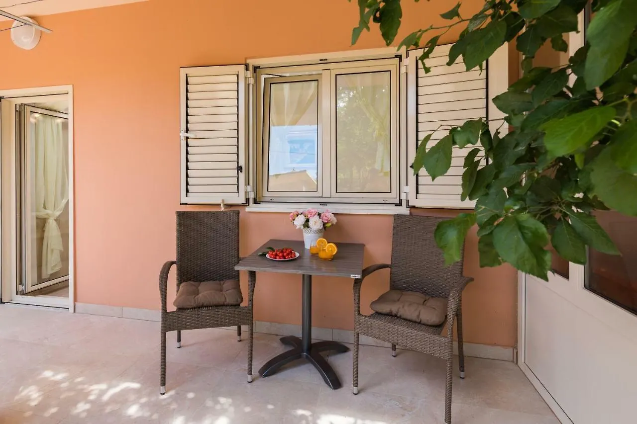 Apartmani Oaza Trogir