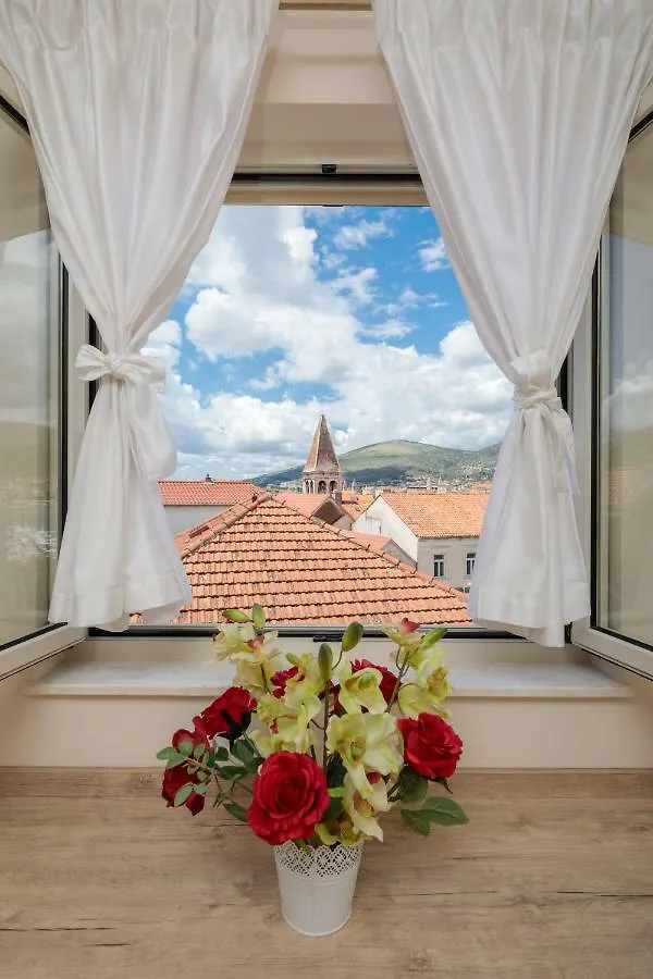 Apartmani Oaza Trogir