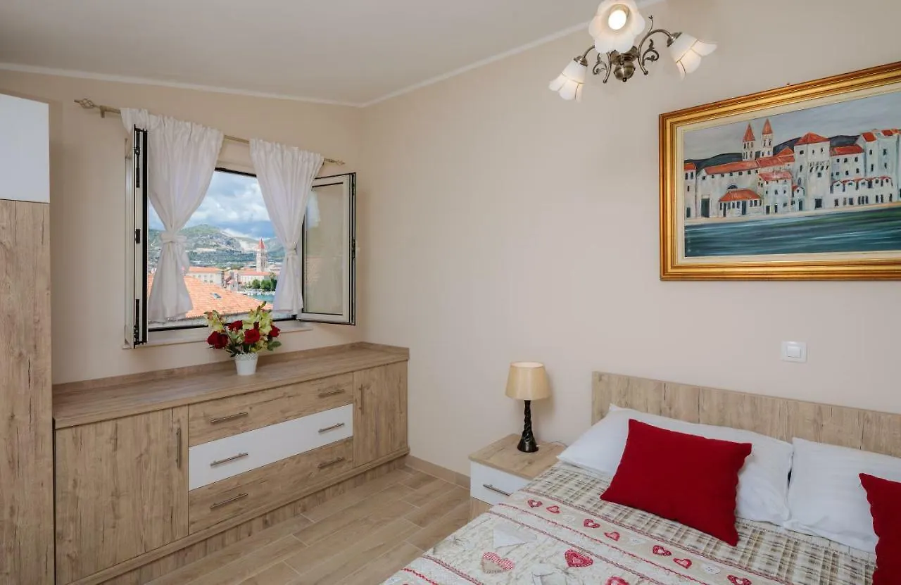 Apartmani Oaza Trogir